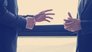 كيف تقنع الآخرين: مهارات فعالة للتأثير وكسب الثقة